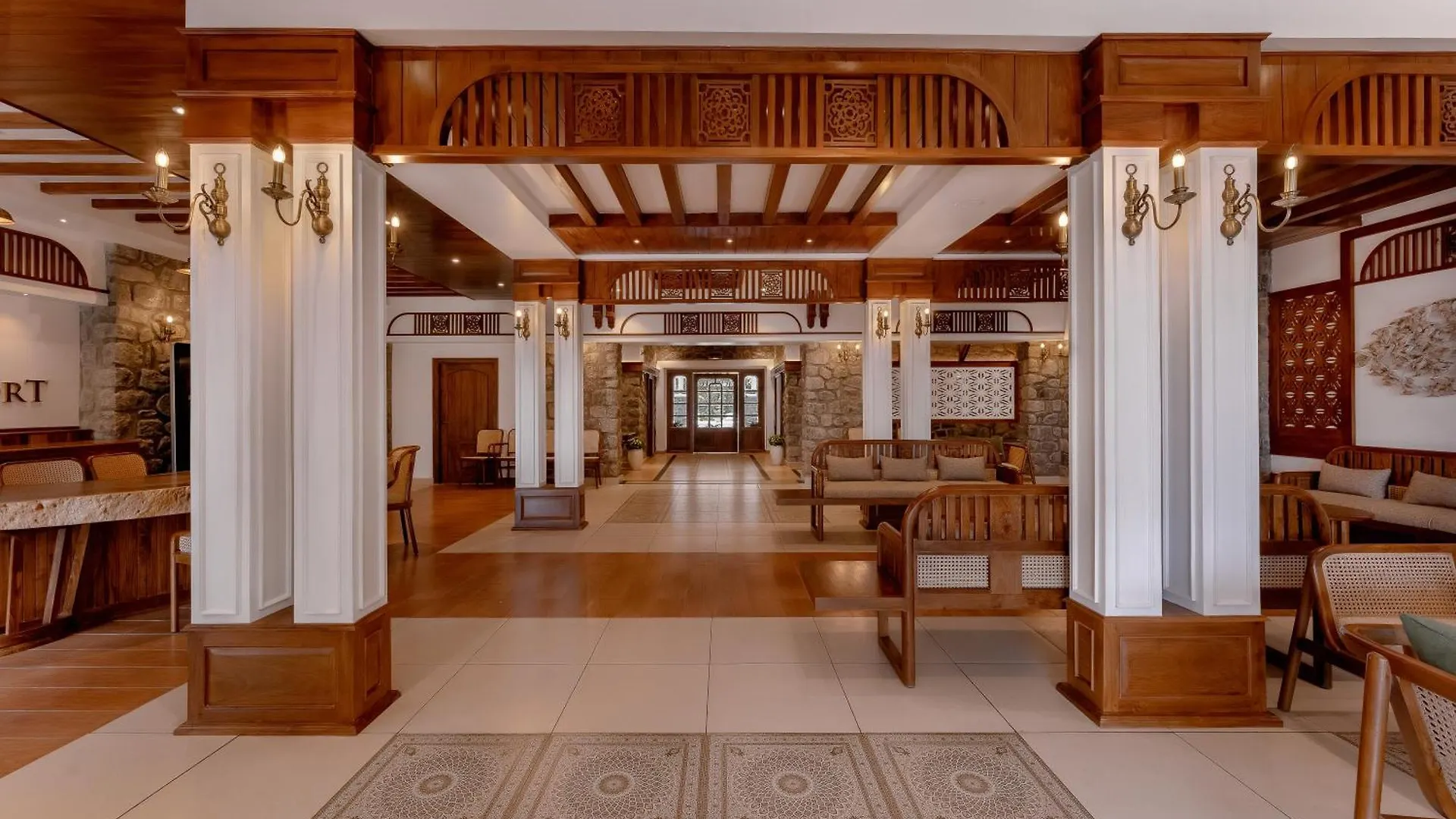 *****  Le Montfort Resort Munnar India