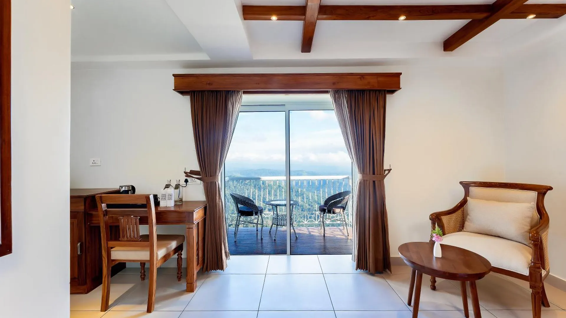 Le Montfort Resort Munnar